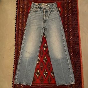 Levi’s Ribcage Straight Fit